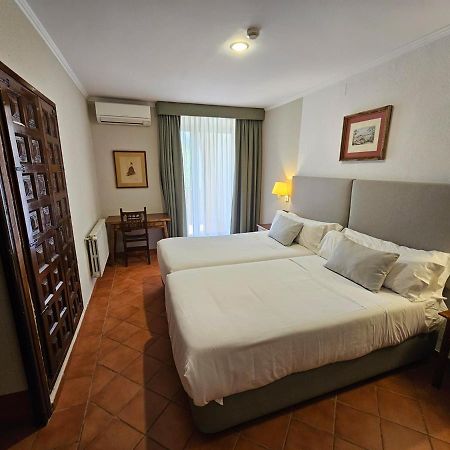 Hotel Monasterio De Piedra Nuévalos Esterno foto