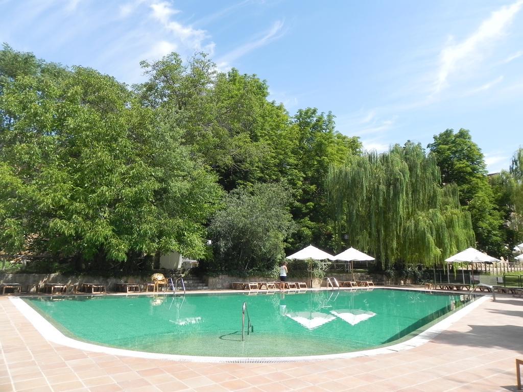Hotel Monasterio De Piedra Nuévalos Esterno foto