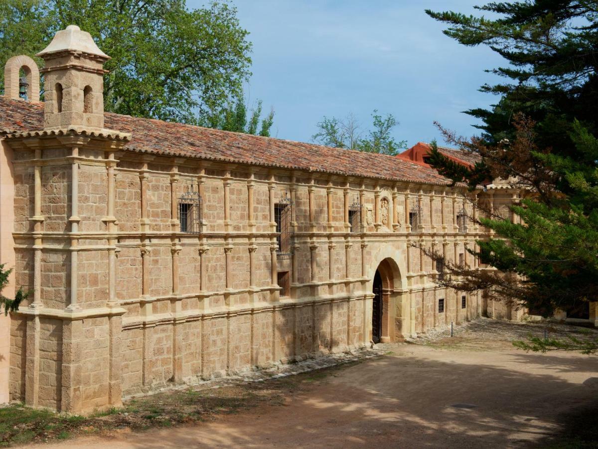 Hotel Monasterio De Piedra Nuévalos Esterno foto